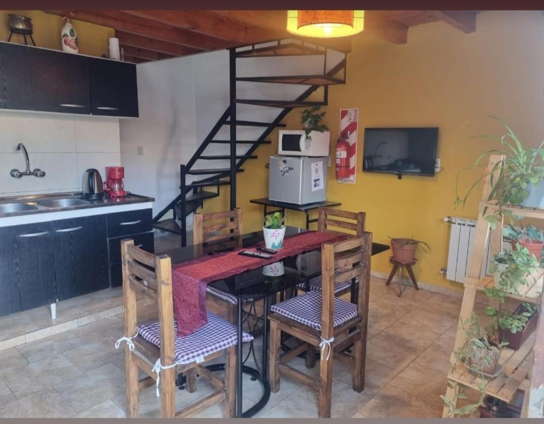Tem Kotenkesh Depto Andiperlas X 4 Pax El Calafate Exterior photo